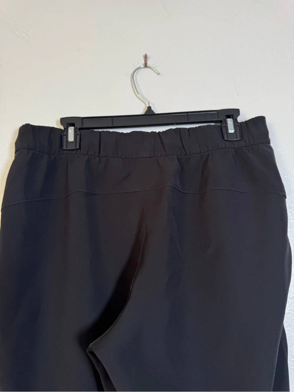 Lululemon On The Fly Jogger